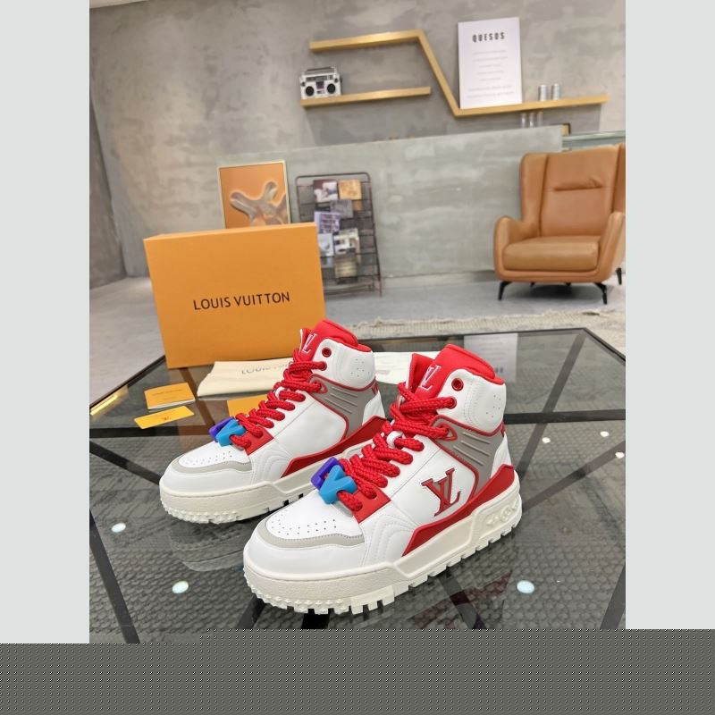 l**is V*t*n sneakers